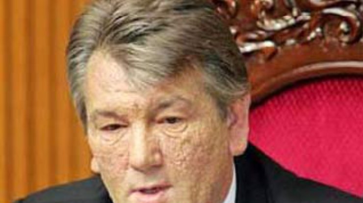 Ющенко едет в Лондон за наградой от Елизаветы II