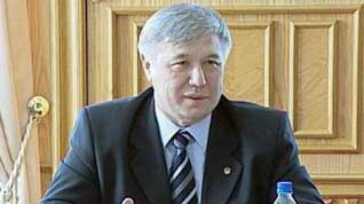 Ехануров: Все чиновники должны выйти из партий