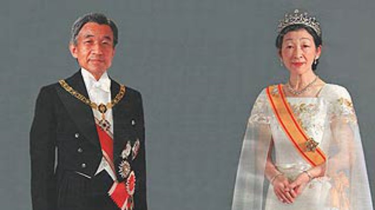 Императорский трон в Японии могут отдать женщинам