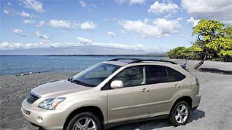 Гибридный Lexus RX 400h получает переднеприводную версию