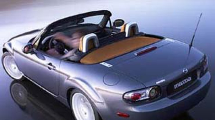 Mazda готовит новую версию родстера MX-5