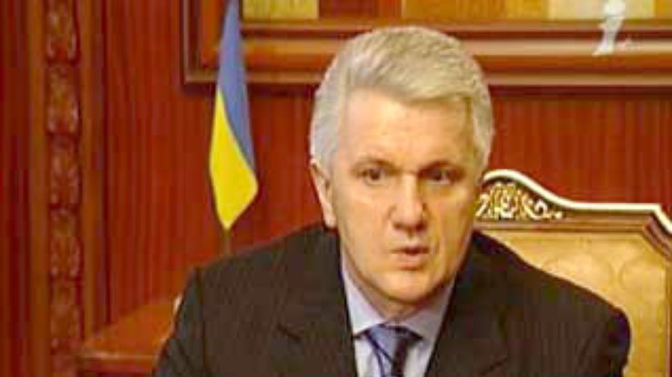 Литвин обвинил правительство в провале проекта бюджета