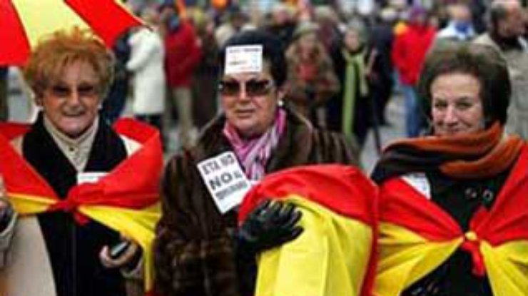 В Испании прошел марш протеста против переговоров с ЕТА