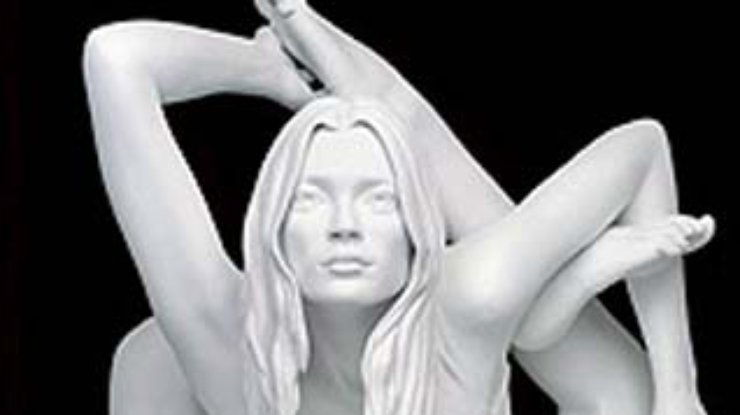 Изощренную статую Кейт Мосс выставили на обозрение