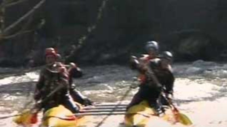 На реке Черемош завершились соревнования по рафтингу