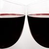 Красное вино спасает от глухоты