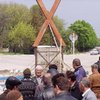Крымские татары сорвали установку памятника Андрею Первозванному
