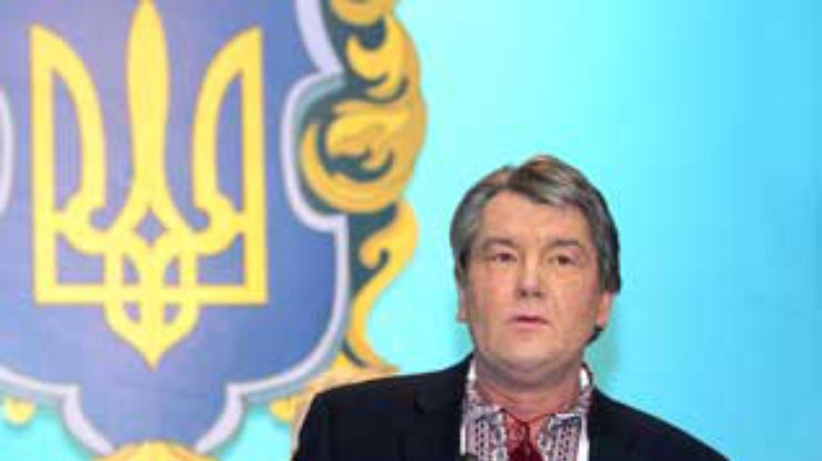 Ющенко принял участие в панихиде, посвященной памяти Шевченко