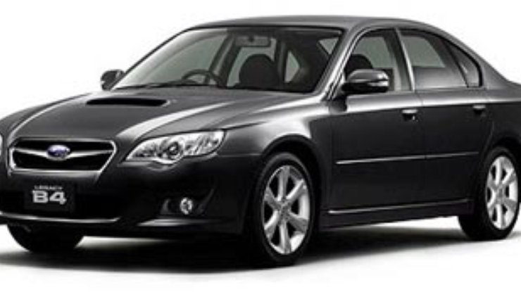 Subaru провела рестайлинг Legacy