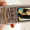 Мобильник Samsung SPH-V9850 способен превращаться в стационарный телефон