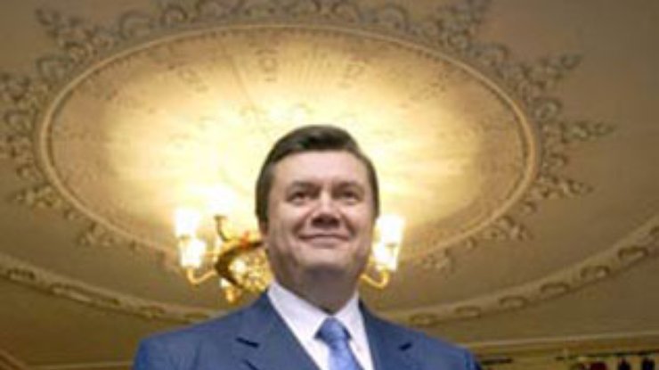 Янукович лидирует в рейтинге кандидатов в президенты