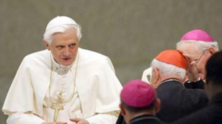Папа Римский запретил поп-музыку на Рождество