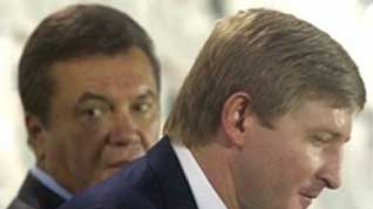 Ахметов vs Янукович. Партия регионов повторяет "оранжевый" путь?