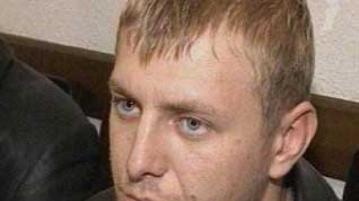 Розкрито шахраїв, що нібито встановлювали пластикові вікна