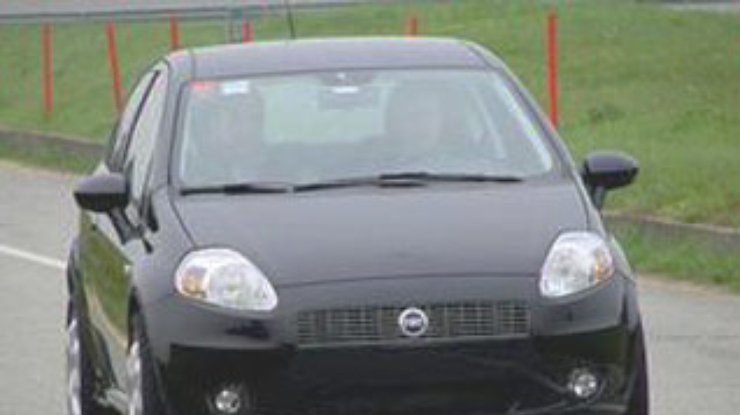Появились фотографии Fiat Grande Punto Turbo