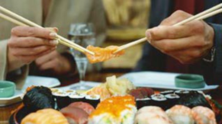 Японцы будут искать фальшивые суши по всему миру