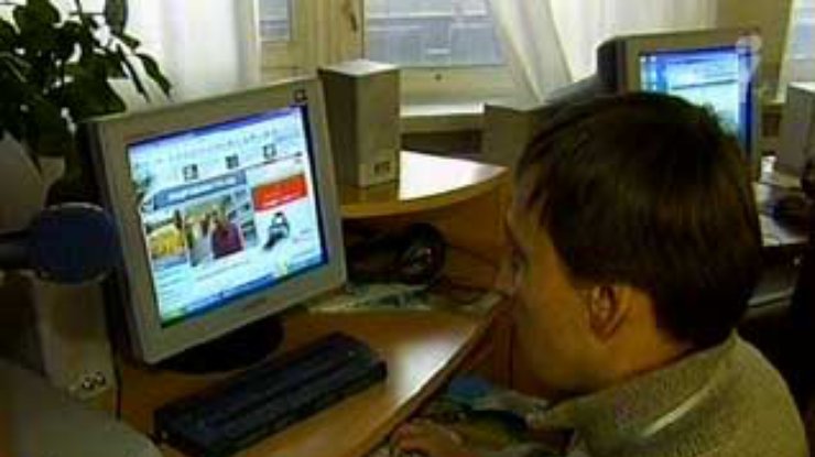 Незрячие люди в Украине получили доступ к интернету