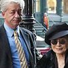 Шофер Йоко Оно обвинил ее в сексуальном домогательстве