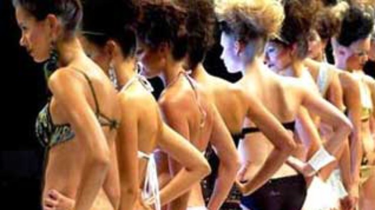 В Италии слишком худым моделям запрещено выходить на подиум