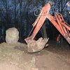 От СБУ требуют расследовать снос памятника УПА в Харькове