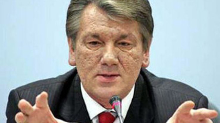 Ведомости: Пожимать руки - вот все, что может Ющенко