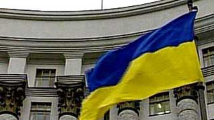 Секретариат Ющенко: Закон о Кабмине внесен в Госреестр незаконно