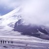 Снежная лавина в Карпатах накрыла туристов (Дополнено в 13:33)