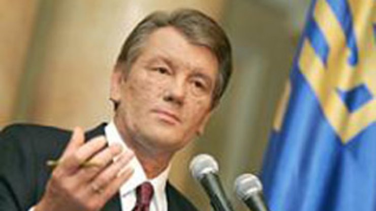 Президент предложил Януковичу перенести дату выборов