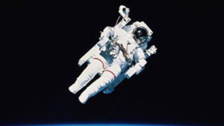 NASA решает, как быть с сексом и смертью в космосе