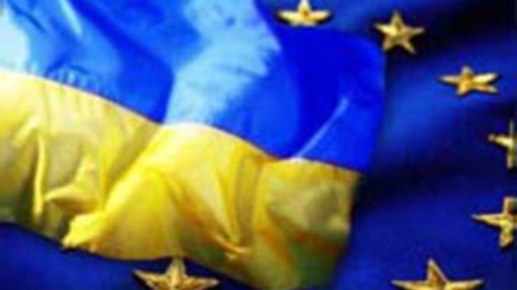 Евросоюз одобрил облегчение визового режима для украинцев