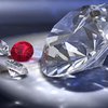 "Кровавые" алмазы попадают в США курьерской почтой