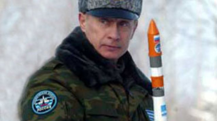 Путин: Россия будет вооружаться (Дополнено в 16:50)