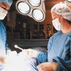 Свет от экранов мобилок помог хирургам успешно закончить операцию