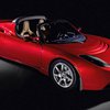 Tesla Roadster: Автомобиль "заряжается" аккумуляторами от мобильных телефонов