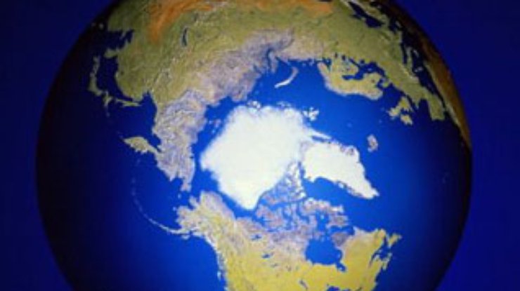 Россия будет следить за Арктикой из космоса