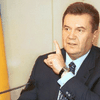 Янукович не отдаст госзакупки СНБО