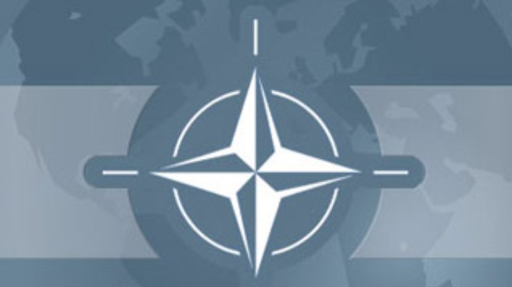 НАТО не планирует выводить войска из Косово