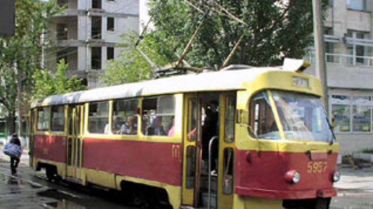 Киевлян больше всего раздражает транспорт и условия для бизнеса
