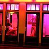 Амстердамские "кварталы красных фонарей" превратятся в картинные галереи?