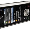 Motorola анонсировала два новых мультимедийных сотовых телефона