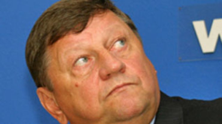 Волков: Яценюк "положил на регламент один орган"