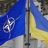 Украинцы хотят референдум по НАТО и осуждают "письмо трех"