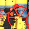 "Газпром" еще на 10% сократил поставки газа в Украину