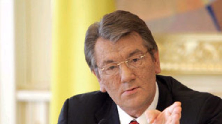 Ющенко отстранил Черновецкого