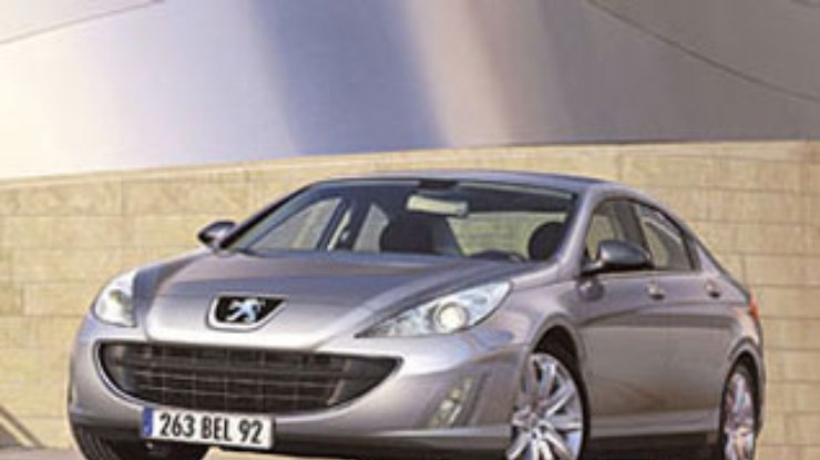 В октябре представят Peugeot 608