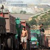 В Китае задержан безрукий водитель грузовика