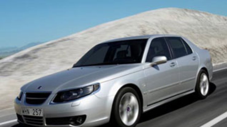 Saab представит обновленный седан 9-5 в Париже