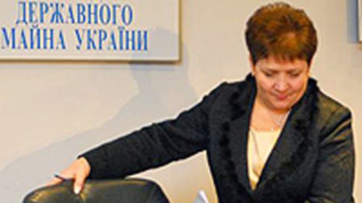 Ющенко снова отменил увольнение Семенюк