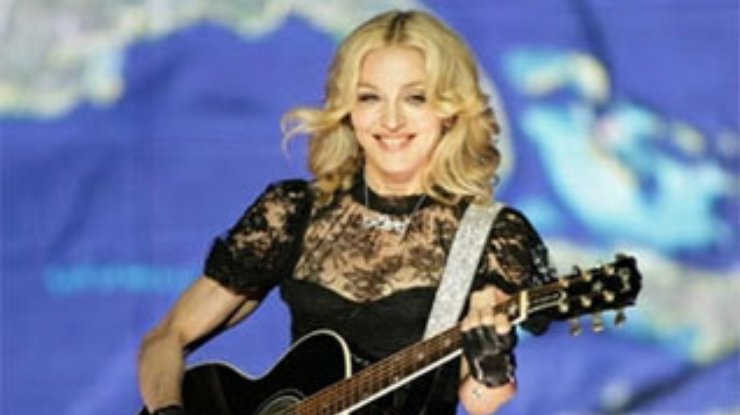 "Hard Candy" Мадонны возглавил хит-паратд Великобритании
