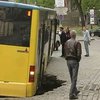 В центре Киева провалился пассажирский автобус